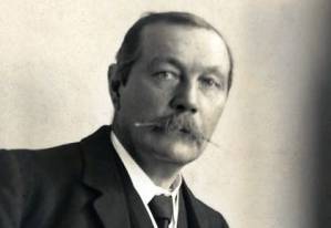 sir arthur conan doyle.jpg