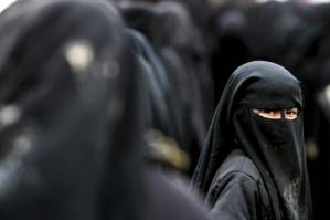 Australia grandmother in emotional reunion with IS fighter's orphans.jpg Australia grandmother in emotional reunion with IS fighter's orphans.jpg