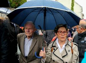Court orders life-support to resume for vegetative Frenchman.jpg Court orders life-support to resume for vegetative Frenchman.jpg