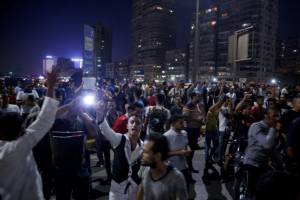 Demonstrators clash with Egyptian security forces in rare anti-Sisi protests.jpg Demonstrators clash with Egyptian security forces in rare anti-Sisi protests.jpg