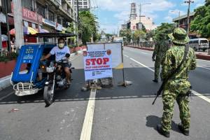 Duterte threatens martial law-like virus crackdown.jpg Duterte threatens martial law-like virus crackdown.jpg