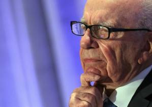 Thousands back inquiry into Murdoch's Australian media.jpg