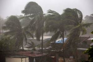 Three dead as Category 2 hurricane Eta batters Nicaragua.jpg Three dead as Category 2 hurricane Eta batters Nicaragua.jpg