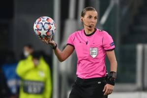 Frappart makes refereeing history as Juve beat Dynamo Kiev in Champions League.jpg Frappart makes refereeing history as Juve beat Dynamo Kiev in Champions League.jpg