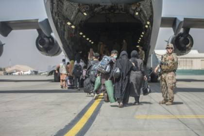 US ramps up Afghan evacuations after Taliban warn of.jpg