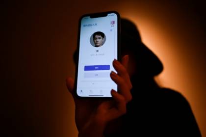 the AI chatbot comforting China's lonely millions.jpg