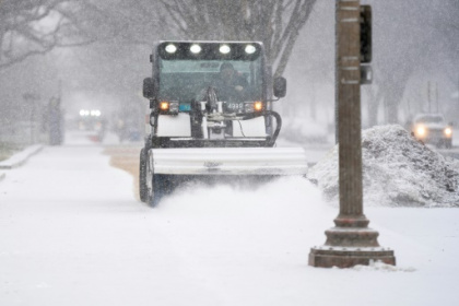 Millions hunker down as storm hits eastern US.jpg Millions hunker down as storm hits eastern US.jpg