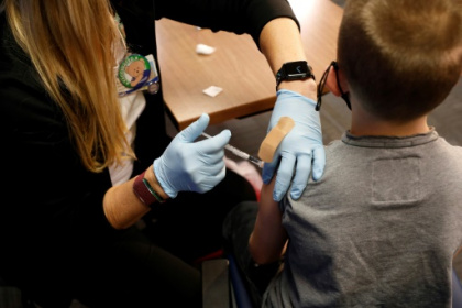 How vaccine misinformation left children vulnerable to Omicron.jpg How vaccine misinformation left children vulnerable to Omicron.jpg