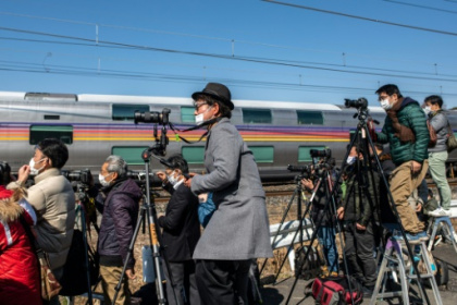 Japan's hardcore train fans accused of going off the rails.jpg Japan's hardcore train fans accused of going off the rails.jpg