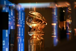 Golden Globes group approve bid to take Hollywood award show private