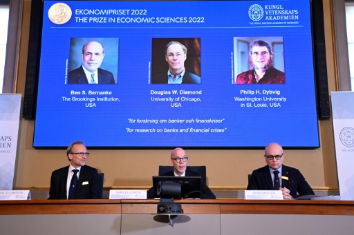 US trio, including ex-Fed chief Bernanke, win economics Nobel