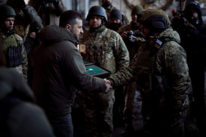 Ukraine's Zelensky plans US visit in first trip abroad since war began.jpg Ukraine's Zelensky plans US visit in first trip abroad since war began.jpg