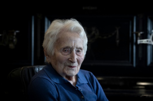 Out of the shadows: women in the French Resistance