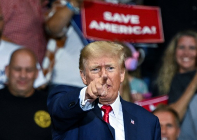 Trump expects 'arrest' on Tuesday in hush money case, calls for protests.jpg Trump expects 'arrest' on Tuesday in hush money case, calls for protests.jpg