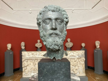 Turkey seeks severed head of ancient statue from Danish museum.jpg