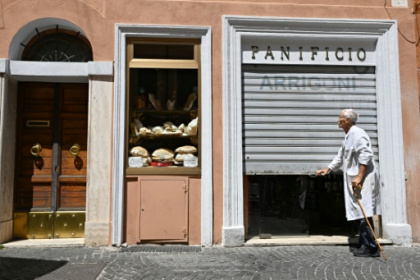 Rome's historic bakery to the popes closes.jpg