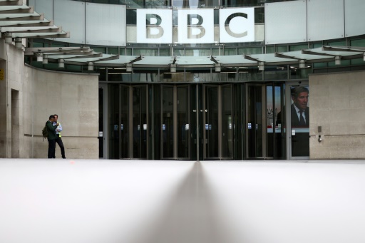 BBC suspends presenter after explicit images allegations