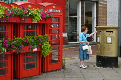 Ruling UK Conservatives suffer vote routs but avoid wipeout.jpg Ruling UK Conservatives suffer vote routs but avoid wipeout.jpg