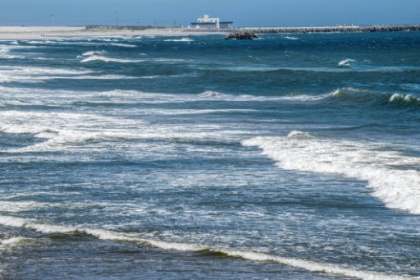 Six bn tonnes of sand extracted from world's oceans each year.jpg