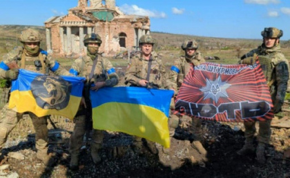 Ukraine claims control of key town on eastern front.jpg Ukraine claims control of key town on eastern front.jpg