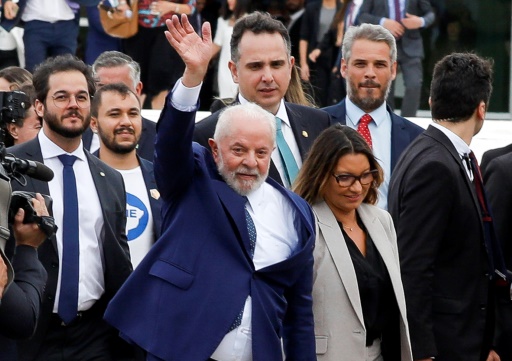 Brazil's Lula still losing digital battle to Bolsonaro