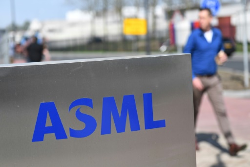 'Positive signs' for chip world as ASML profits soar