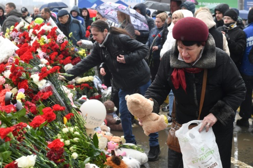 As Moscow mourns, opinion divided on Ukraine accusations