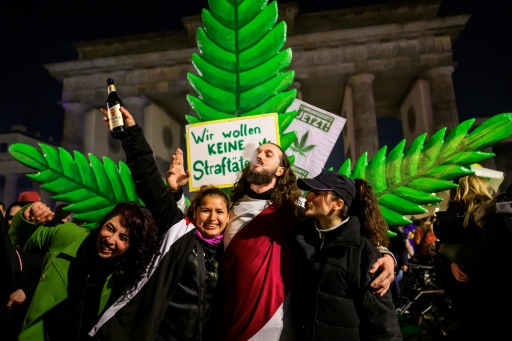 Germany gives controversial green light to cannabis