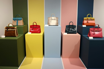 Hermes faces US lawsuit over 'refusal' to sell Birkin bag.jpg