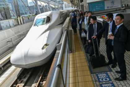 Snake on a train delays Japanese bullet service.jpg