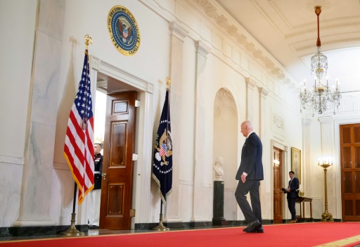 White House fights anxiety over Biden's future