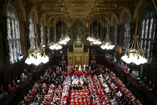 UK govt moves to oust hereditary peers from upper house