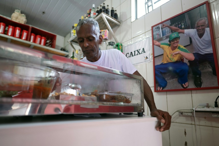 Brazil bar gets magic moment with Bruno Mars visit