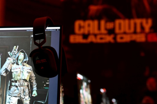 Microsoft pushes for gaming supremacy with 'Call of Duty' release