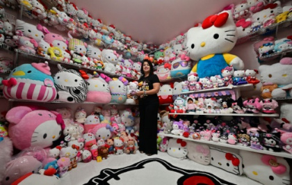 Hello Kitty turns 50.jpg