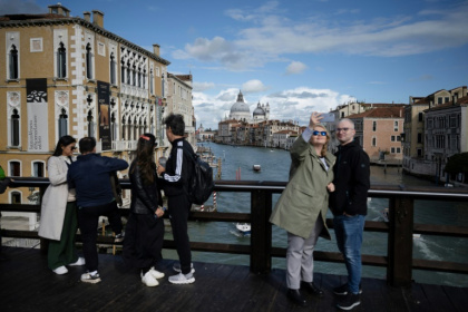 Day trippers to Venice will have to buy a ticket in advance to see attractions such as the Grand Canal on 54 days in 2025