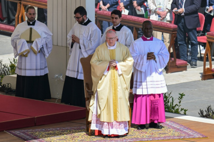 Cardinal Pietro Parolin (C) played a key role in mediating a thaw between the United States and Cuba, as well as making a key Vatican agreement with China - Damien MEYER Cardinal Pietro Parolin (C) played a key role in mediating a thaw between the United States and Cuba, as well as making a key Vatican agreement with China - Damien MEYER