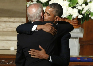 Former US president Barack Obama hugs Biden during the funeral of his son, Beau, who died of an aggressive form of brain cancer in 2015 - PATRICK KOVARIK, KENZO TRIBOUILLARD, Pablo MARTINEZ MONSIVAIS, YURI GRIPAS, DUCHESS OF CAMBRIDGE (AFP) Former US president Barack Obama hugs Biden during the funeral of his son, Beau, who died of an aggressive form of brain cancer in 2015 - PATRICK KOVARIK, KENZO TRIBOUILLARD, Pablo MARTINEZ MONSIVAIS, YURI GRIPAS, DUCHESS OF CAMBRIDGE (AFP)