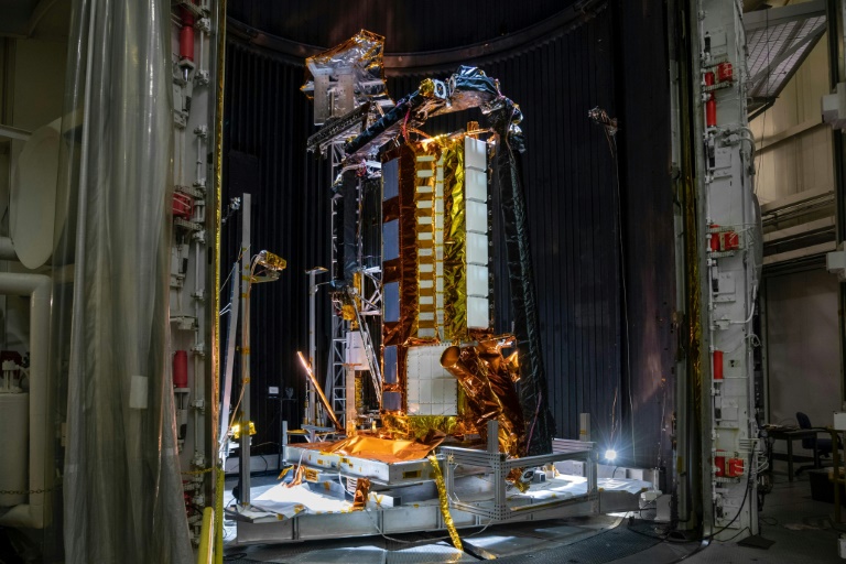 US, India launch powerful Earth-monitoring satellite