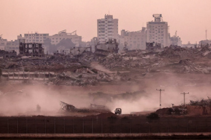 An Israeli military vehicle returning from the Gaza Strip into Israel - Jack GUEZ (AFP) An Israeli military vehicle returning from the Gaza Strip into Israel - Jack GUEZ (AFP)