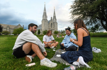 At 5.8 percent, unemployment for young, recent graduates from US universities is higher than it has been since November 2013 - Matthew Hatcher (AFP) At 5.8 percent, unemployment for young, recent graduates from US universities is higher than it has been since November 2013 - Matthew Hatcher (AFP)