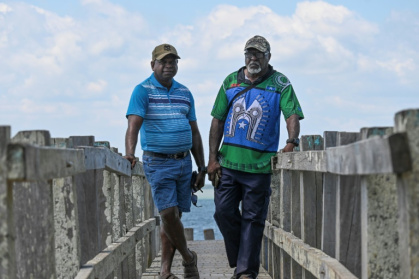 Plaintiffs Pabai Pabai (L) and Paul Kabai (R) said they were devastated by the Federal Court's decision - TALEI ELU (AFP)