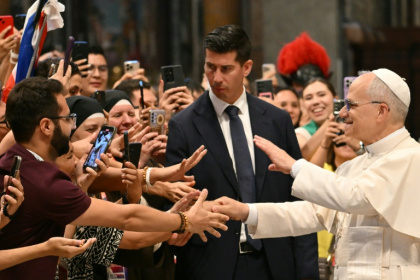 Pope Leo XIV led the Vatican's first mass for Catholic social media influencers - Alberto PIZZOLI (AFP) Pope Leo XIV led the Vatican's first mass for Catholic social media influencers - Alberto PIZZOLI (AFP)