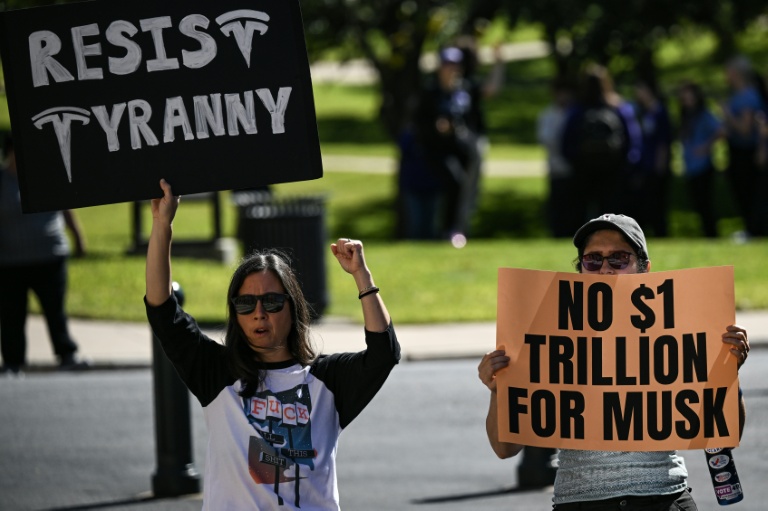 Musk's $1 trillion pay package to face Tesla shareholder vote