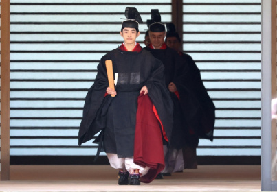 Japanese Prince Hisahito wearing an ancient ceremonial costume, leaves for a ceremony by a carriage at the Imperial Palace in Tokyo - YOSHIKAZU TSUNO (AFP) Japanese Prince Hisahito wearing an ancient ceremonial costume, leaves for a ceremony by a carriage at the Imperial Palace in Tokyo - YOSHIKAZU TSUNO (AFP)
