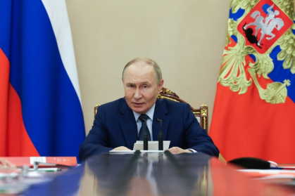 Putin said he made the offer to prevent 'a strategic arms race' with Washington - Alexander KAZAKOV (AFP) Putin said he made the offer to prevent 'a strategic arms race' with Washington - Alexander KAZAKOV (AFP)