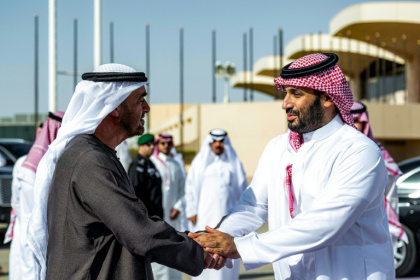UAE President Sheikh Mohamed bin Zayed Al Nahyan (L) was considered a mentor to Saudi Crown Prince Mohammed bin Salman (R) - Abdulla AL-BEDWAWI (AFP)