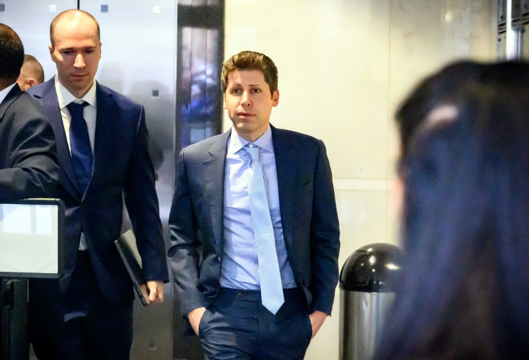 Musk 'wanted 90%' of OpenAI, Altman tells feisty tech titan trial