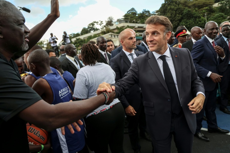 Macron announces 23 bn euros of investment at Africa summit