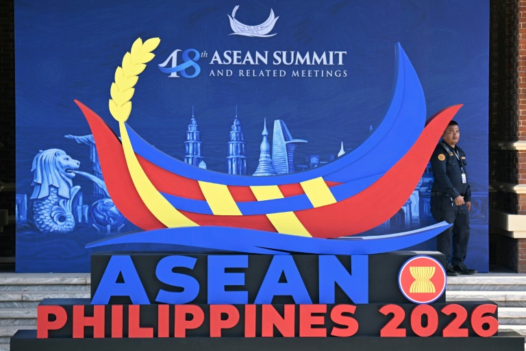 Wars in Middle East, backyard loom over ASEAN summit